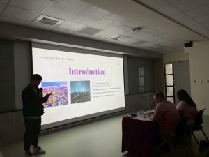 LINE_ALBUM_1141218 簡報比賽_251219_13